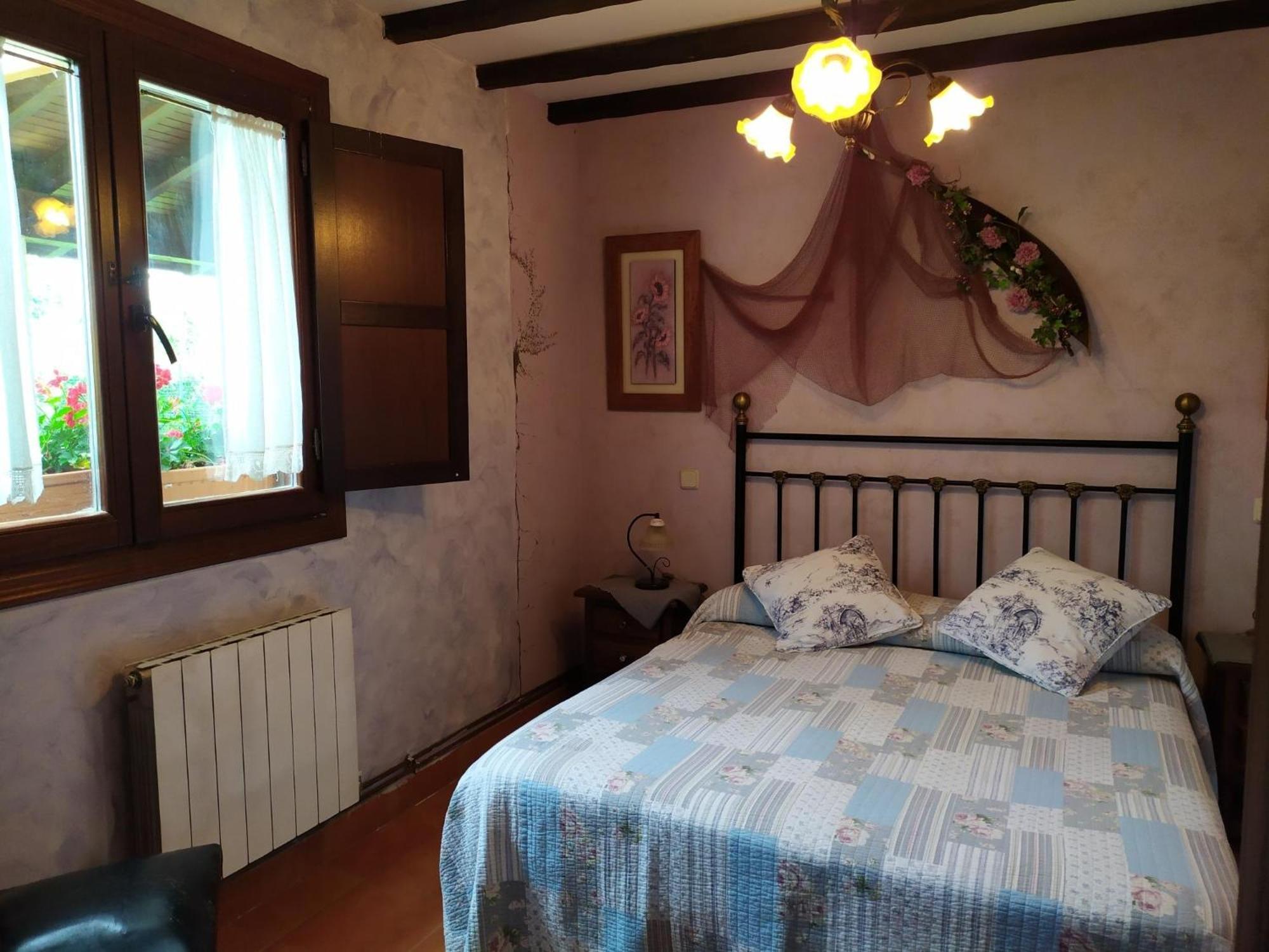 H&Ap Rural Merrutxu Ibarrangelu Buitenkant foto